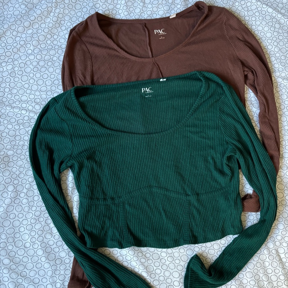 Long Sleeve Ribbed Tops - Green and Brown